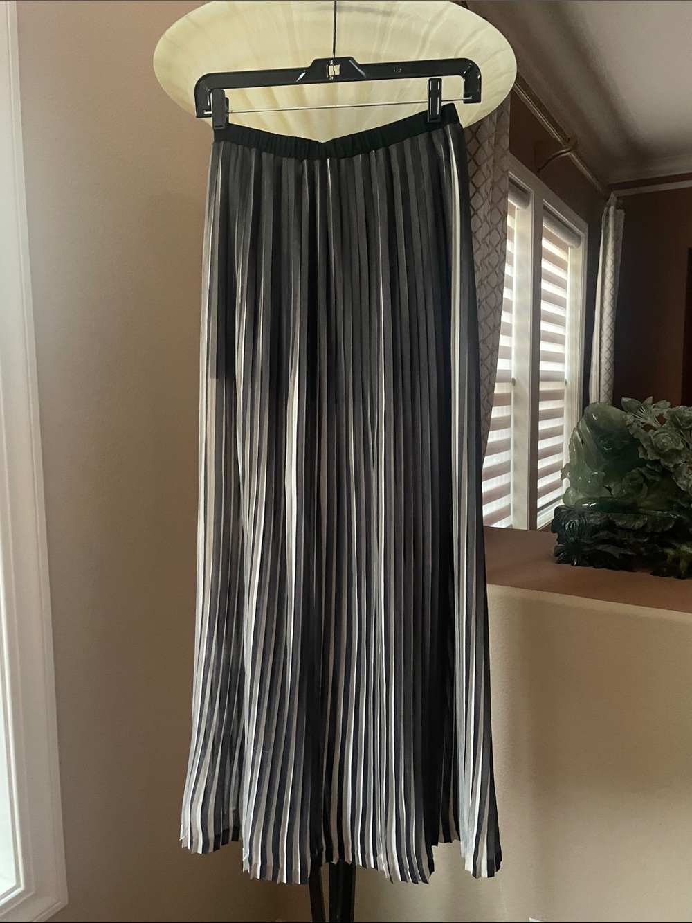 Cop.Copine Black and White Pleated Maxi Skirt